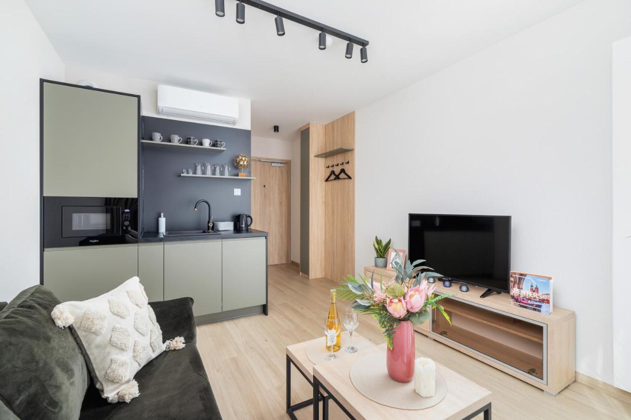Modern Apartment Srodmiescie Krakow By Noclegi Renters Exteriér fotografie
